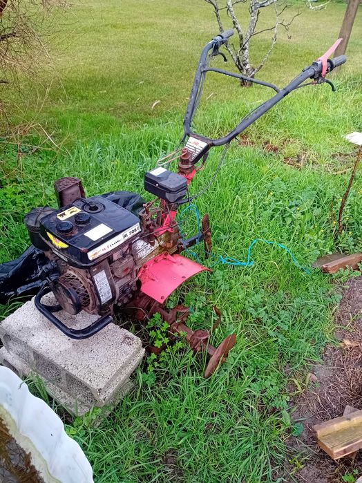 Motocultivador usado