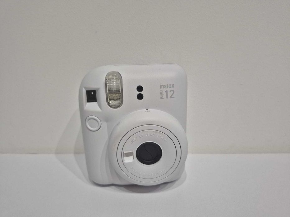 Fujifilm Instax Mini 12 biały, jak nowy, komplet, działa idealnie