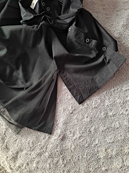 Sliczna czarna koszula dla dziewczynki