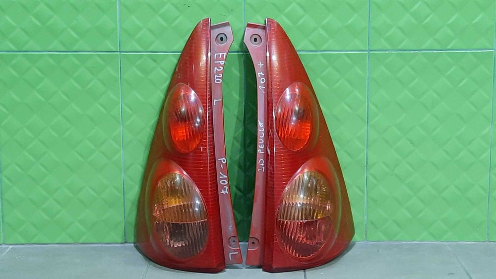 Ліхтар фонарь Volkswagen Golf VI лівий 2008-2013 Peugeot 107