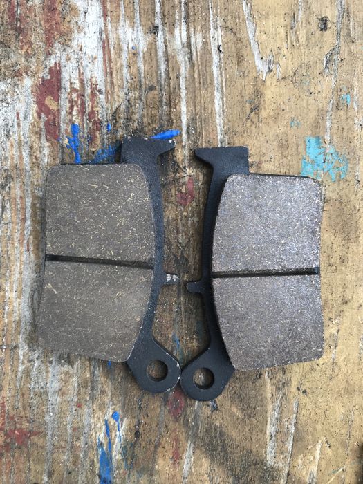 Тормозні колодки