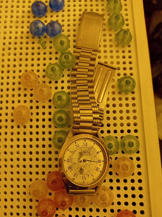 Часы ЛУЧ мода 90х