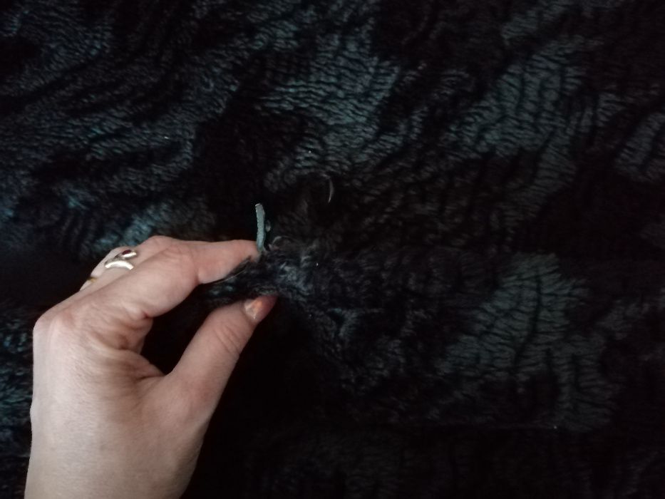 Sztuczne futro , czarne , duży rozmiar