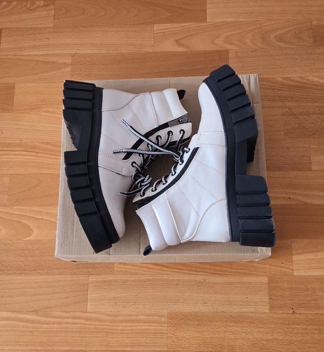 Buty damskie Steve Madden Incredible