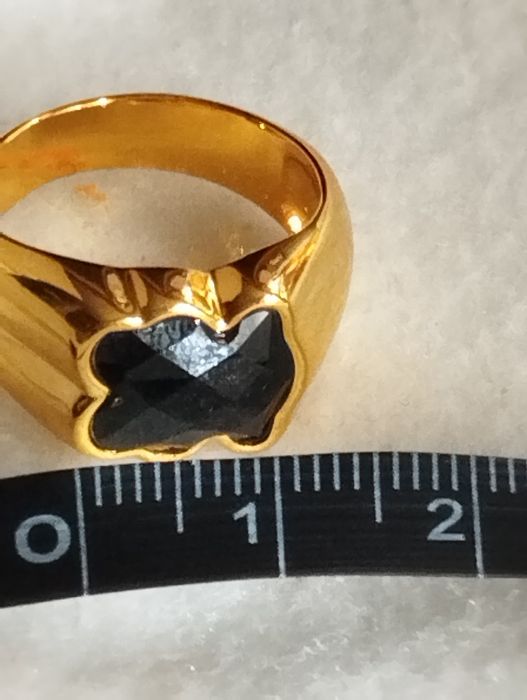 Pierścień, średnica wewnętrzna 18,1mm.Tous.925%
