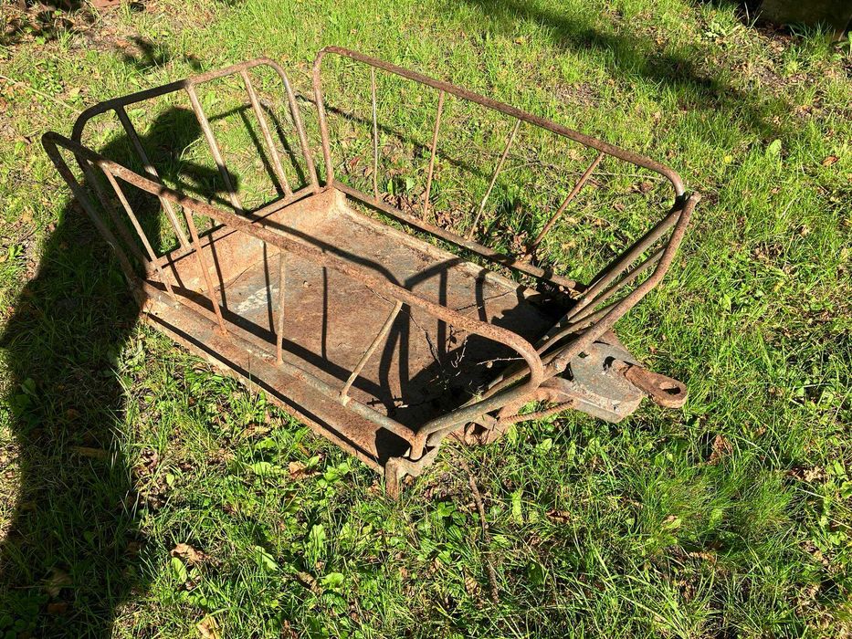 wózek, przyczepka do traktora Ursus C-330