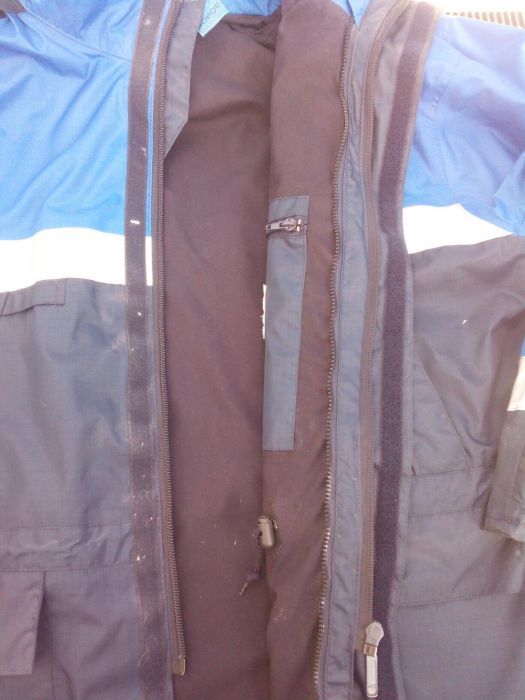 Специальная рабочая куртка очень большого размера