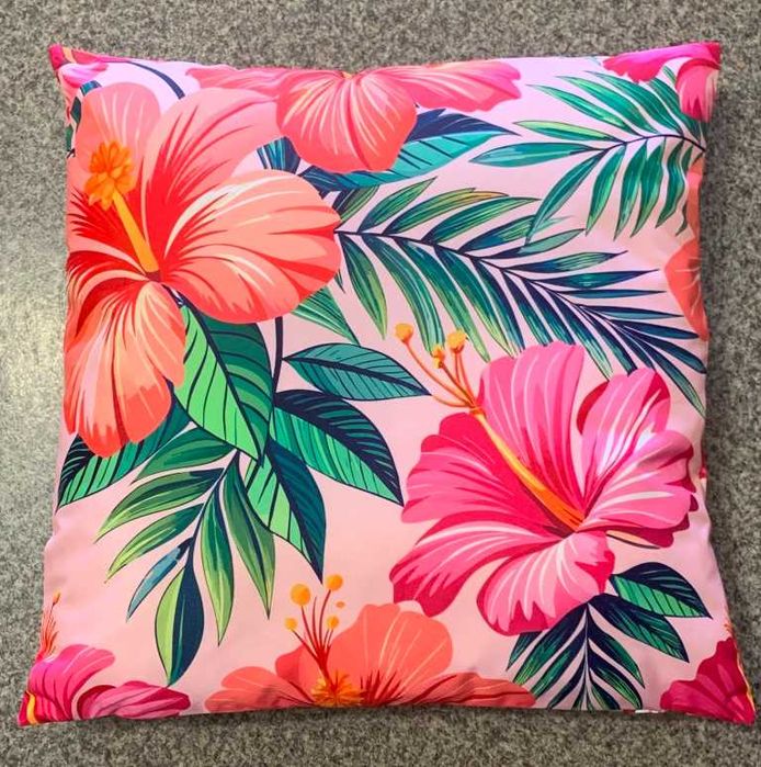 Nowa ozdobna poduszka ogrodowa 45 cm x 45 cm (dostępne 2 szt.)
