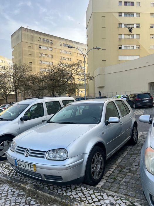 Vendo  volkswagen golf 4  1.4 gasolina 2002