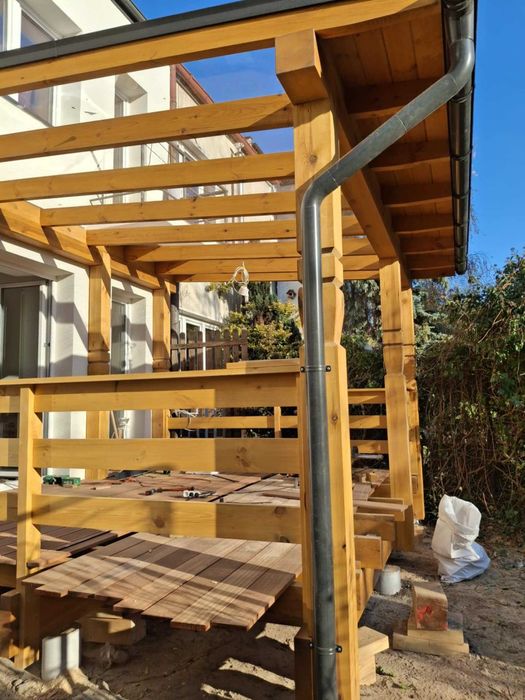 Taras drewniany zadaszony