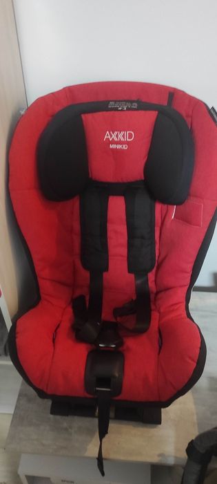 Fotelik samochodowy Axkid Minikid, nosidło Tula