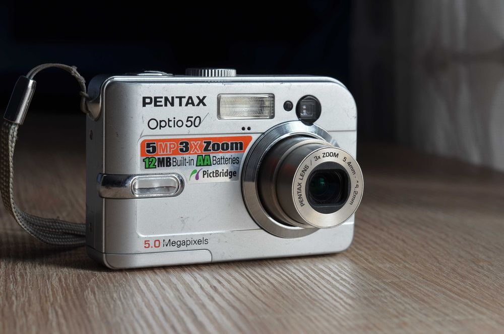 Цифровий фотоапарат Pentax Optio 50 в хорошому стані