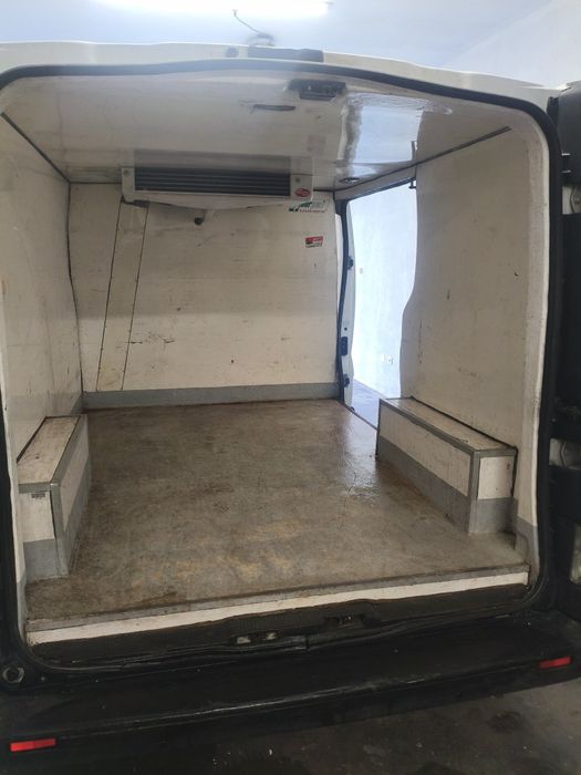 Carrinha para Transporte e Mudanças