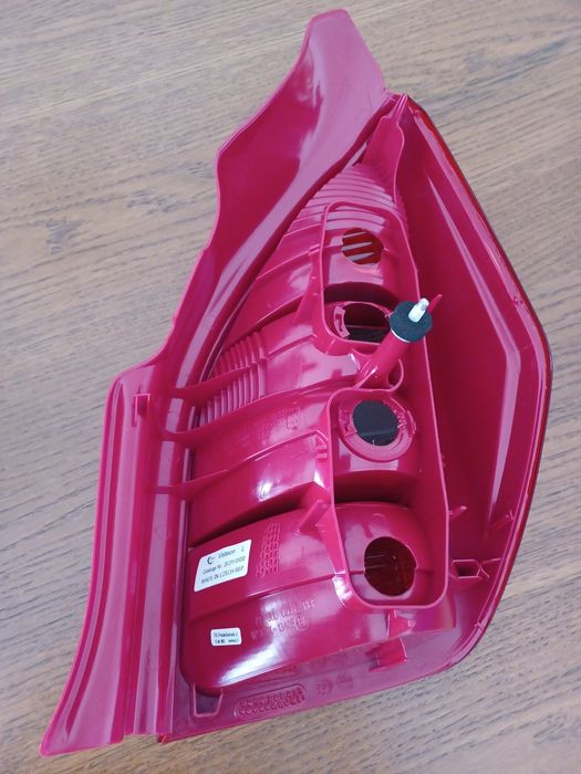 Rear Left Tail Light C2
