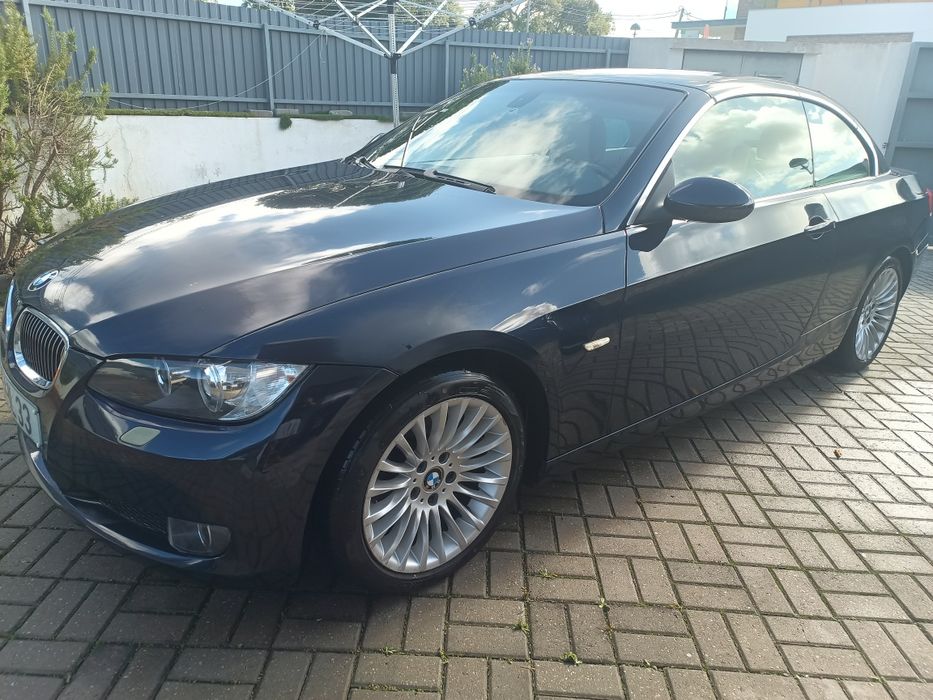BMW 320 d modelo E93