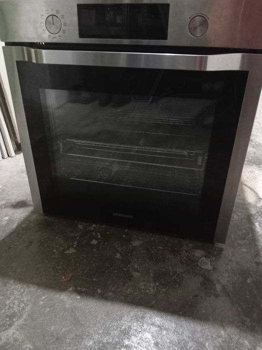 Piekarnik samsung NV70H3340RS na części