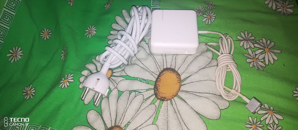 Блок питания для APPLE Macbook Pro