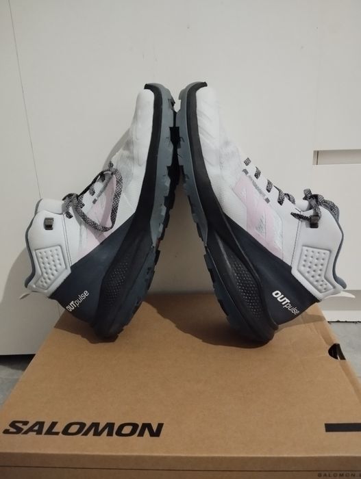 Salomon outpulse mid 43
