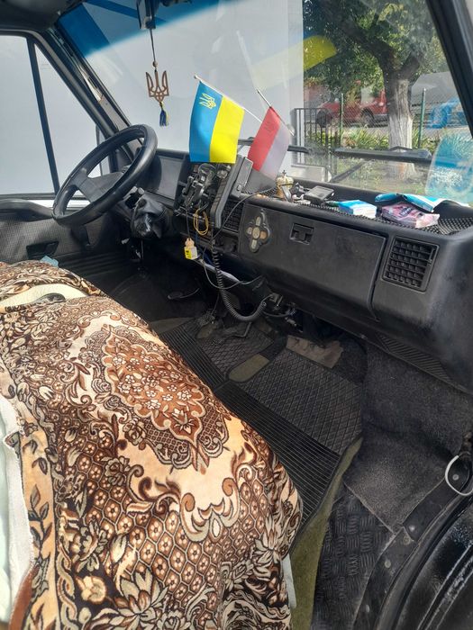 Продам Пежо j5 1993 року