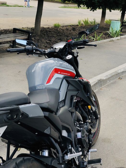 Lifan sr220 4v 2025