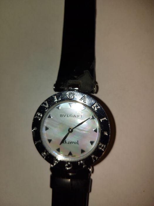 часы BVLGARI B.rezol цена 2000 гр.