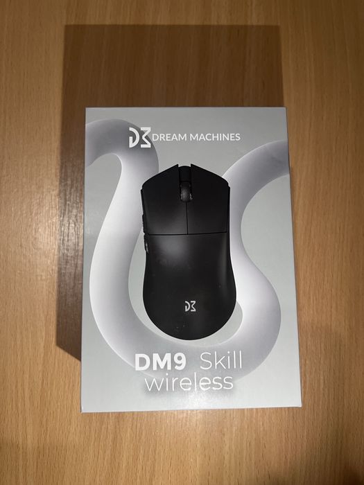Мишка Dream Machines DM9 Skill Wireless
