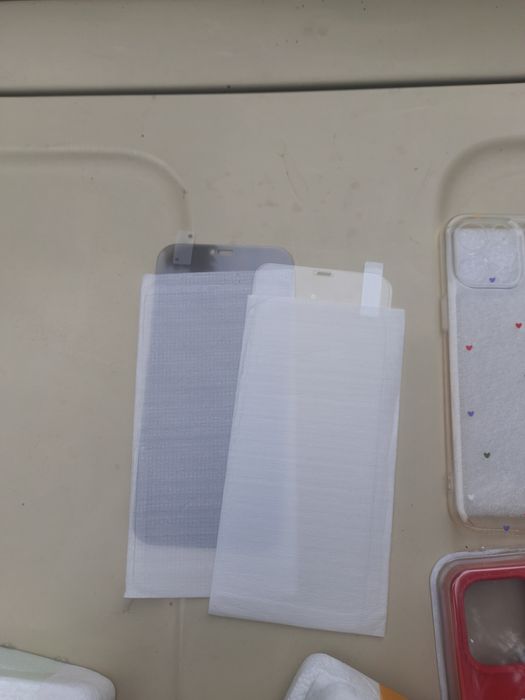 Продам чохли на 12 pro max