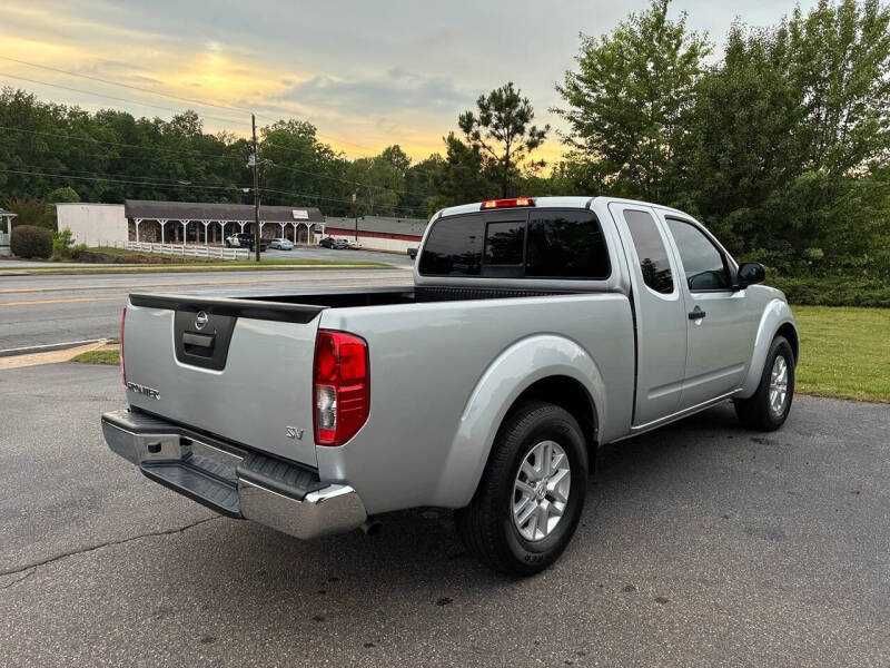 2016 Nissan Frontier SV