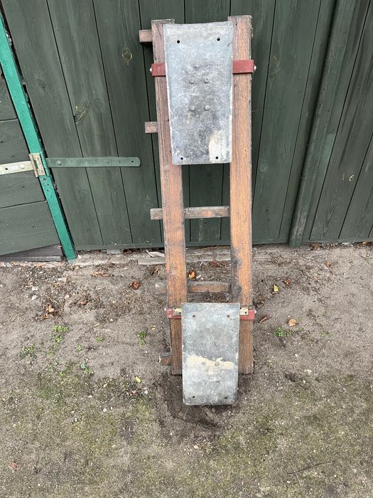 Schody zewnetrzne dachowe