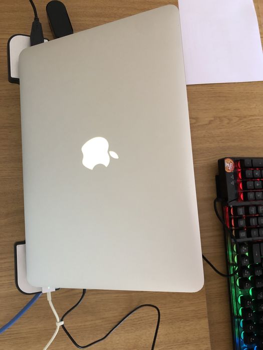 MacBook Pro 13" (Late 2013)64283970623491121