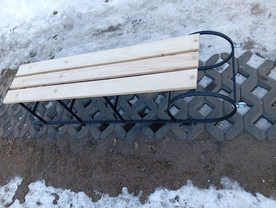 Witam. Posiadam na sprzedaż sanki