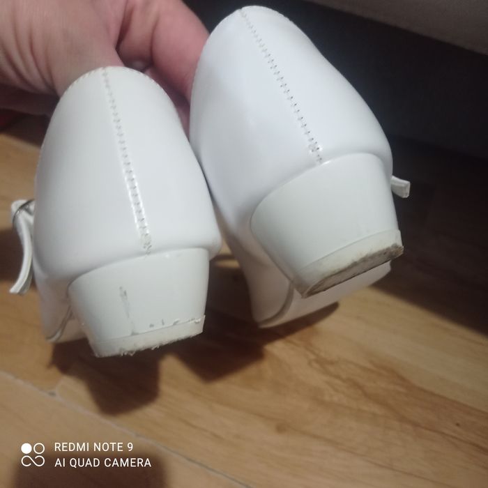 Buty, pantofle komunijne szeroka stopa rozm 38 jak nowe