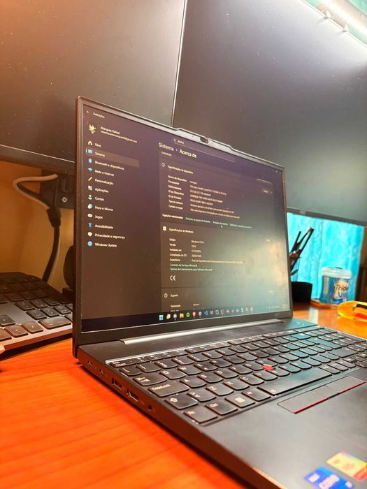 Portatil Lenovo ThinkPad E16 Gen1