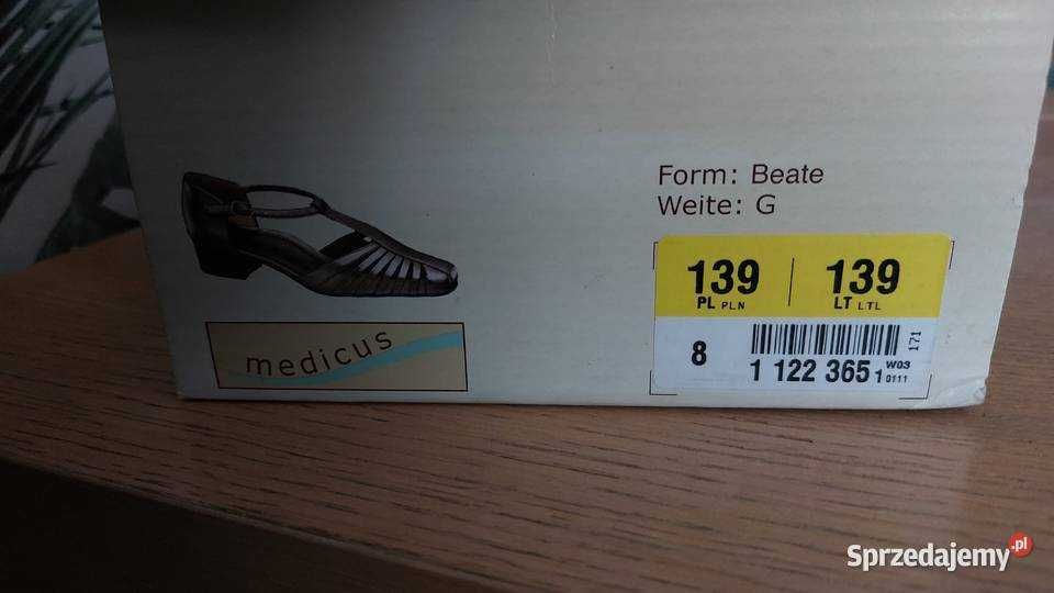 Sandałki nowe ze skóry