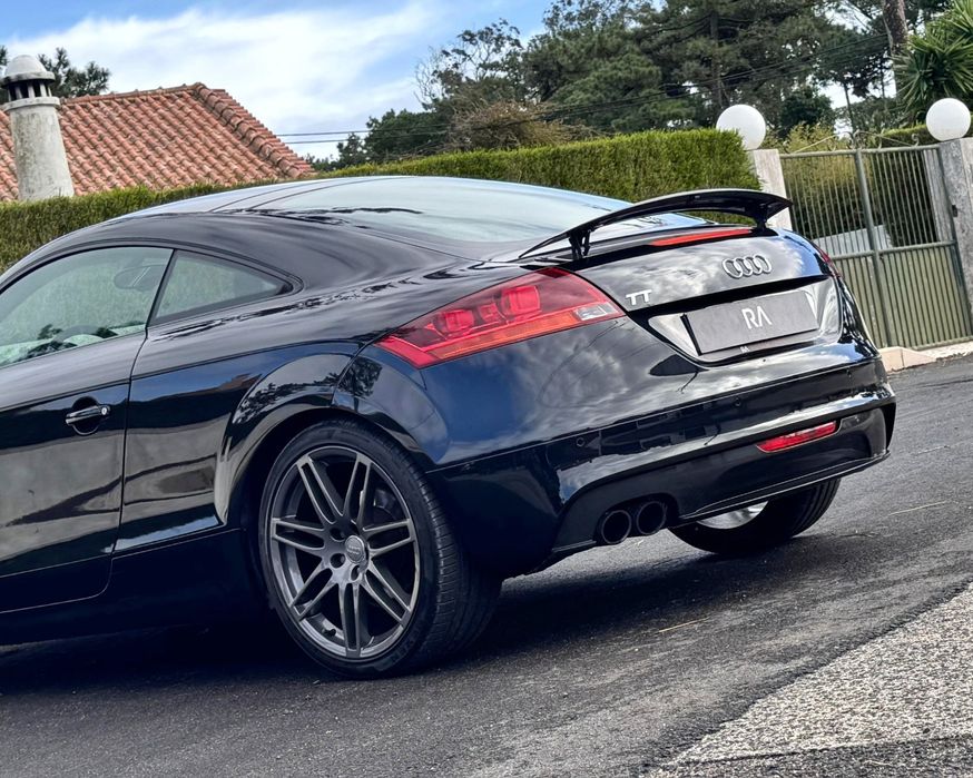 Audi TT Coupé 2.0 TFSI S-Tronic - S-line - Pre Facelift 2009