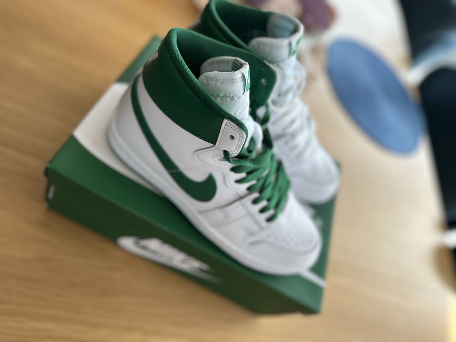 piękne Nike Jordan 1 Air Ship SP biało zielone r. 43 i inne PINE GREEN