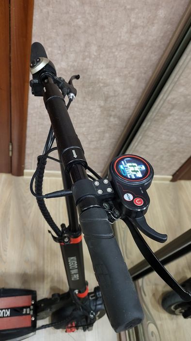 Електросамокат Kugoo M4 PRO