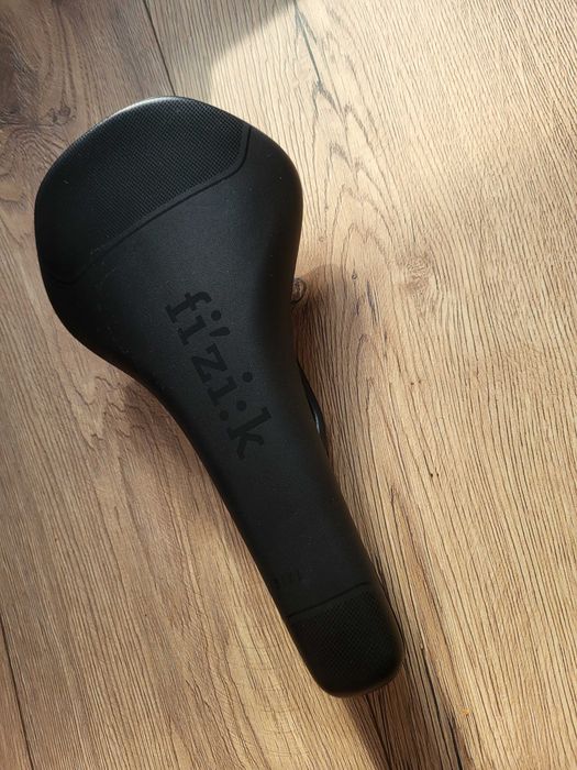 Siodełko Fizik  TAIGA REGULAR