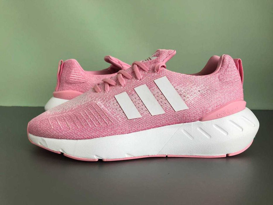 Кросівки Adidas Swift Run 22 Originals (GV7972)  40 2/3 р
