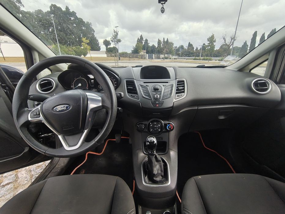 Ford Fiesta — fotografia 7