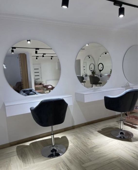 Здається в оренду робоче місце перукаря