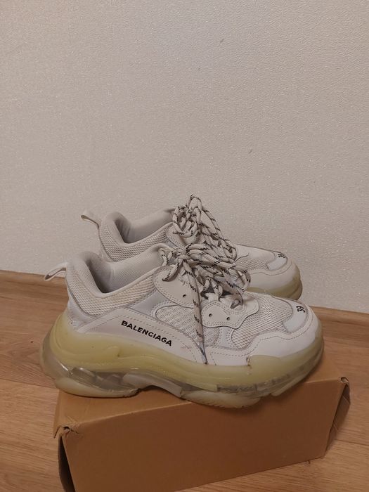 Кросівки,кроссовки