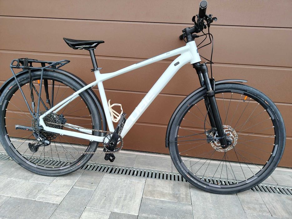 Rower trekkingowy Cube Acid 28"/Sram/RockShox