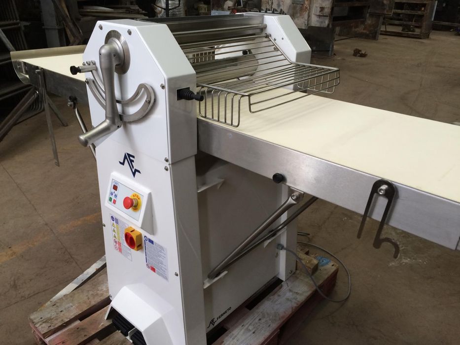 Laminador FERNETO LMA Tendal 600 com variador velocidade