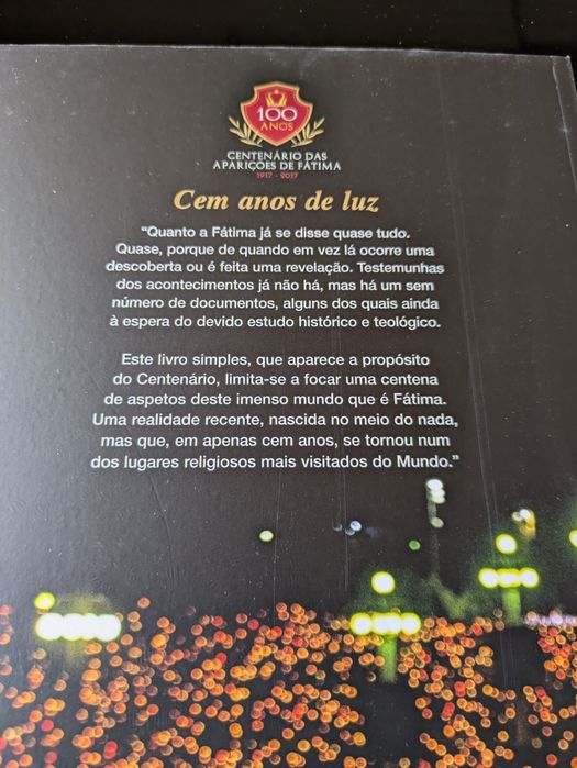 Fátima em 100 Palavras de Secundino Cunha