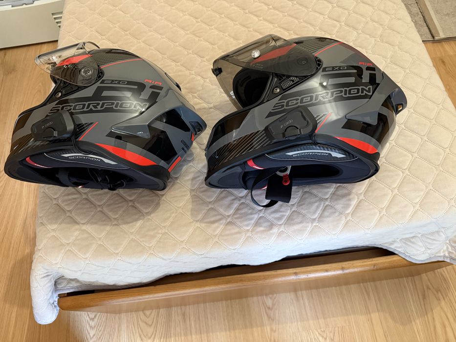 Conjunto 2 capacetes scorpion exo R1
