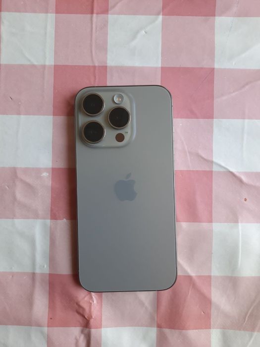 Iphone 15 pro ideal