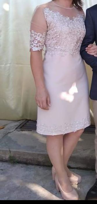 Продам гарне плаття.