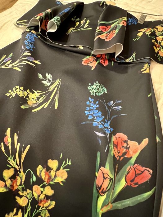 Obcisła sukienka Asos na wesele, imprezę