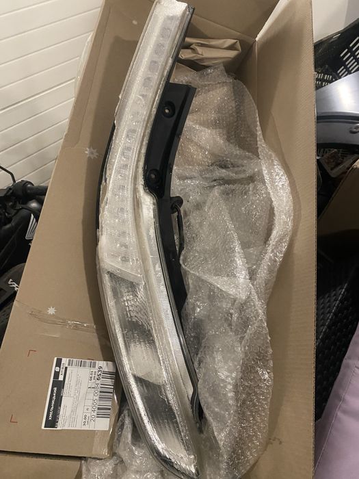 Фара Нісан ліф задня